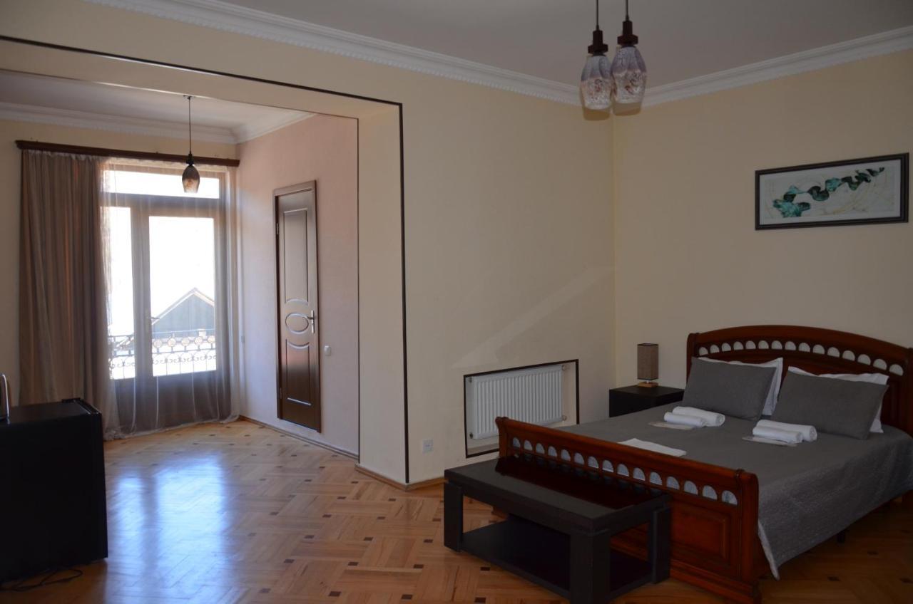 Borjomi Sichi Hotel Екстериор снимка