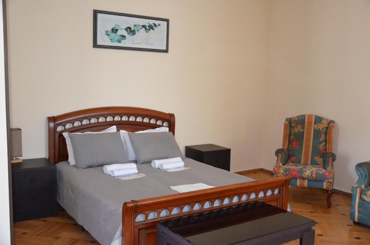 Borjomi Sichi Hotel Екстериор снимка