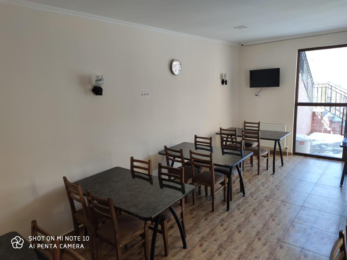 Borjomi Sichi Hotel Екстериор снимка
