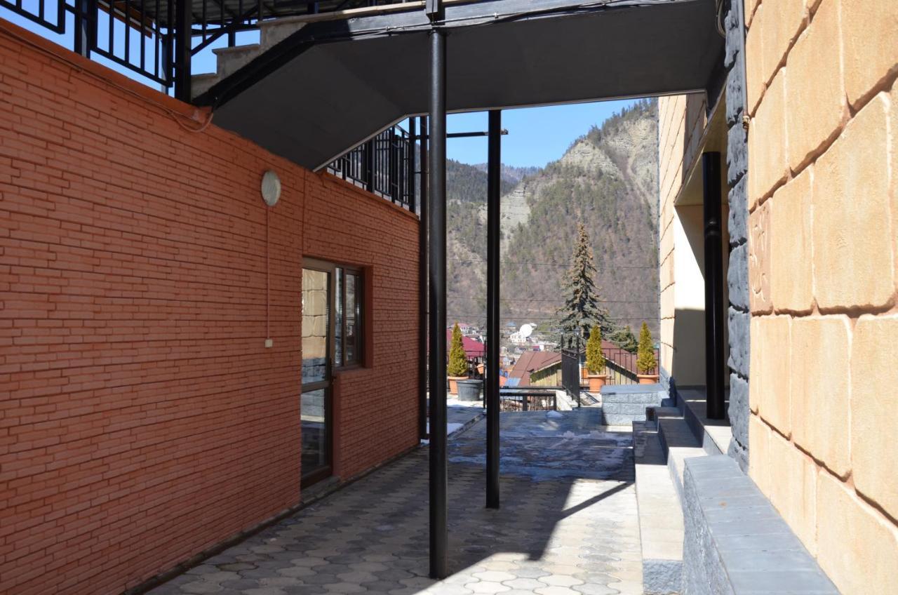 Borjomi Sichi Hotel Екстериор снимка