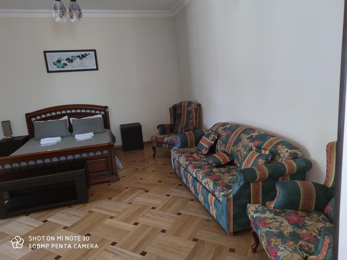 Borjomi Sichi Hotel Екстериор снимка