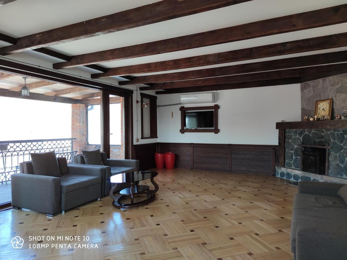 Borjomi Sichi Hotel Екстериор снимка